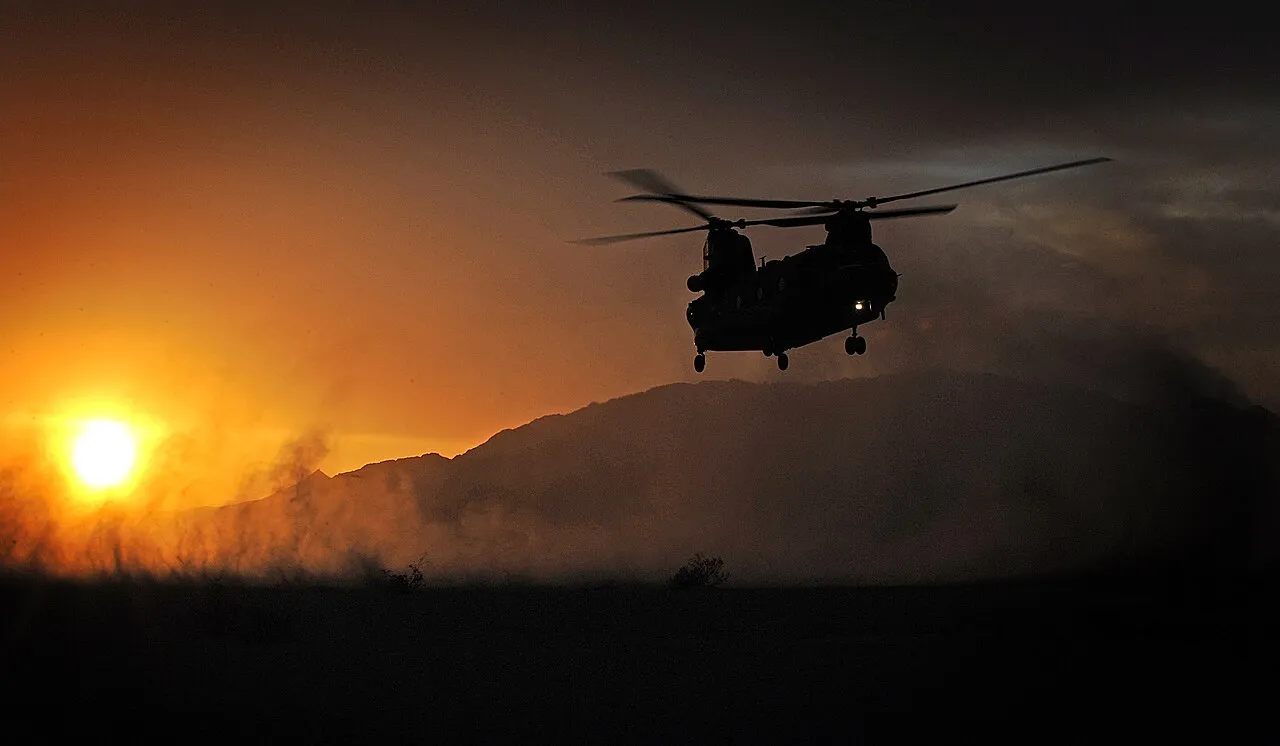 An RAF Chinook helicopter